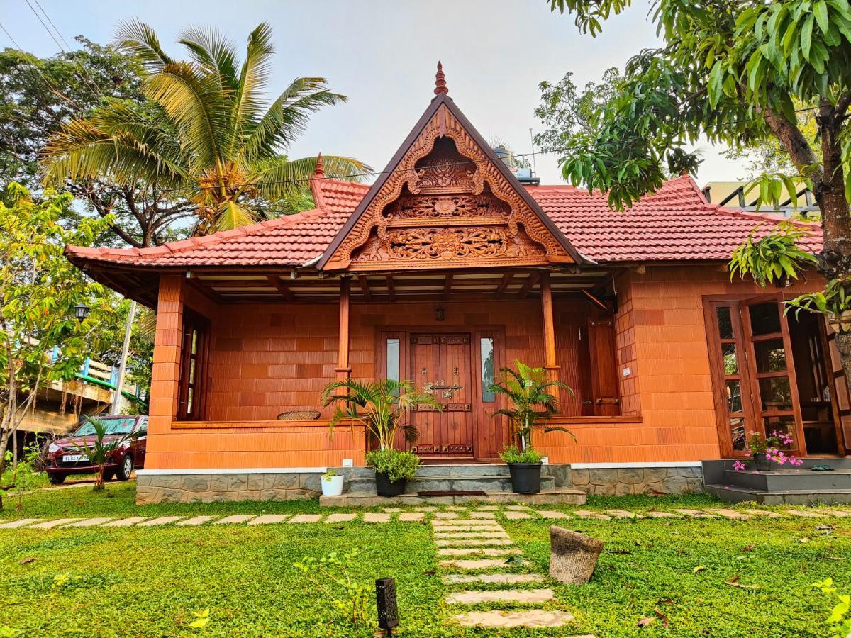 Little Chembaka Casa de hóspedes Kumarakom Exterior foto